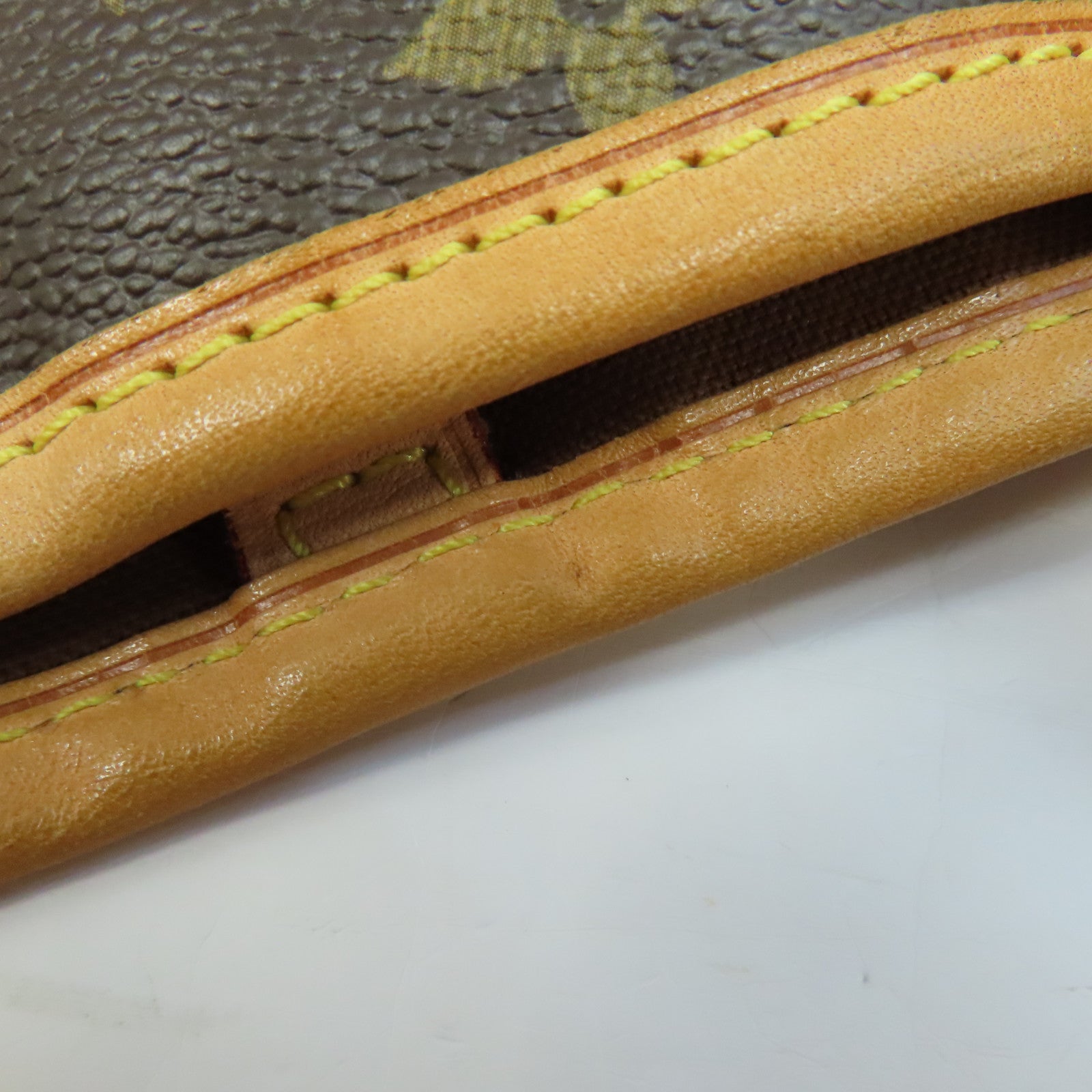 LOUIS VUITTON Monogram Batignolles Horizontal金扣肩背袋啡色