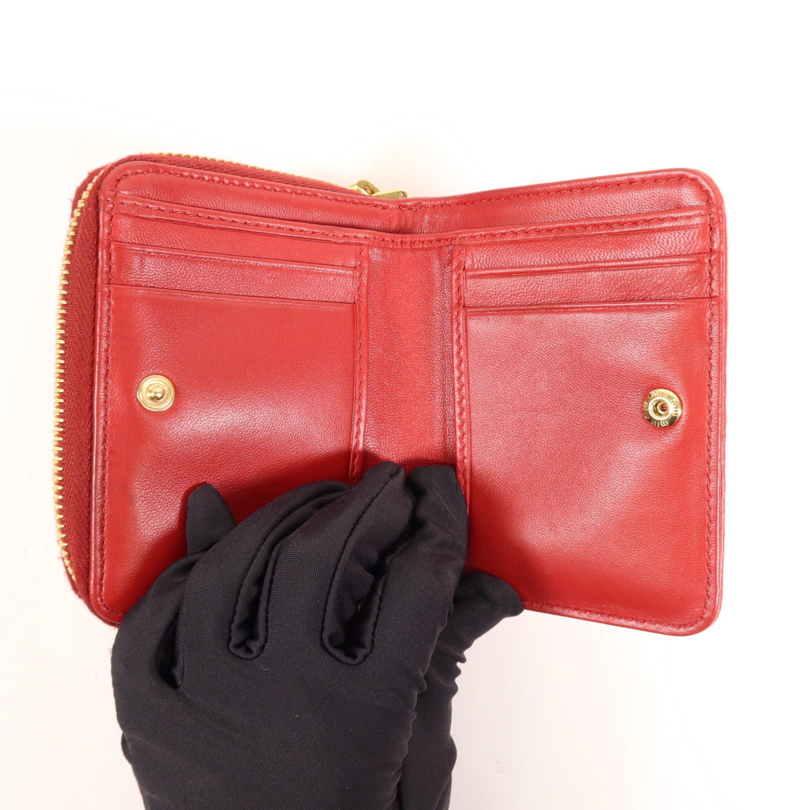 Miu Miu 羊皮皮革Wallet金扣錢包