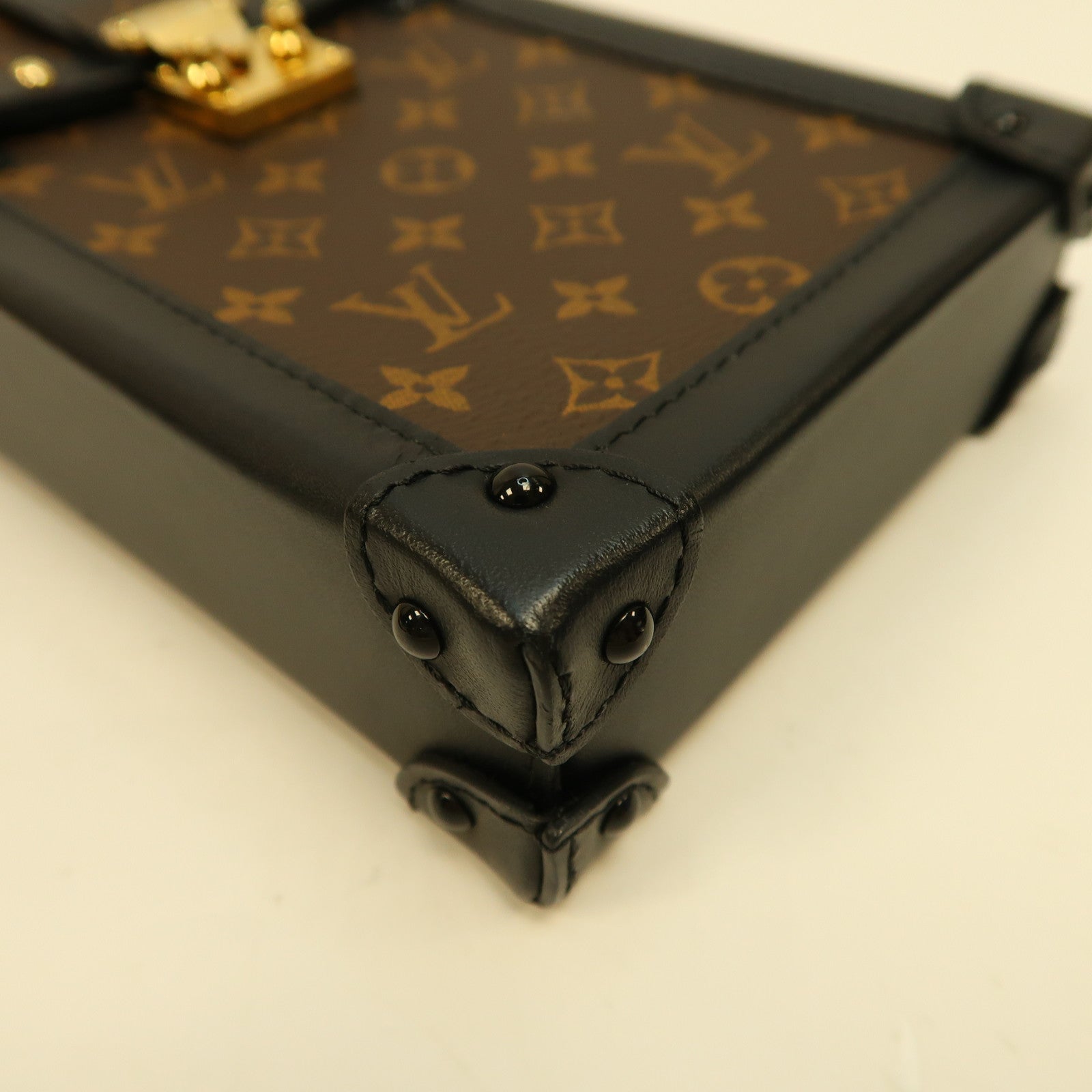 LOUIS VUITTON 【激減優惠】Monogram Po Truck Vert金扣肩背袋啡色