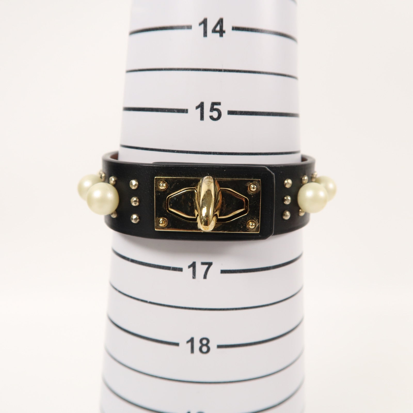 GIVENCHY 牛皮皮革Bracelet手鐲黑色