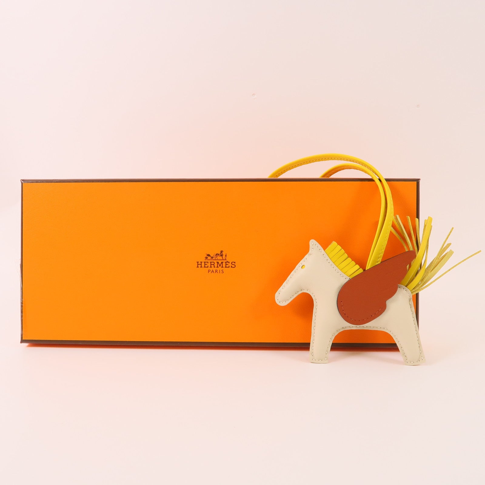 HERMES Swift皮革Rodeo Pegase PM掛飾Brown/Yellow