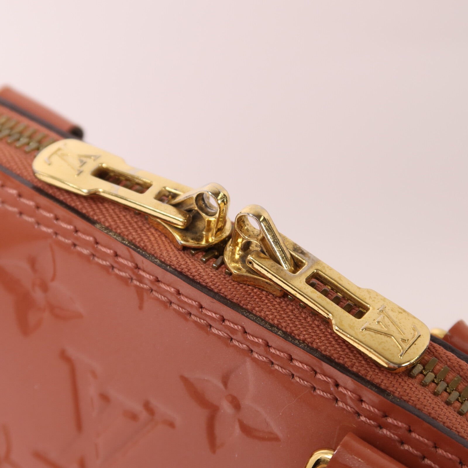 LOUIS VUITTON Monogram Vernis Alma BB手挽肩背兩用袋