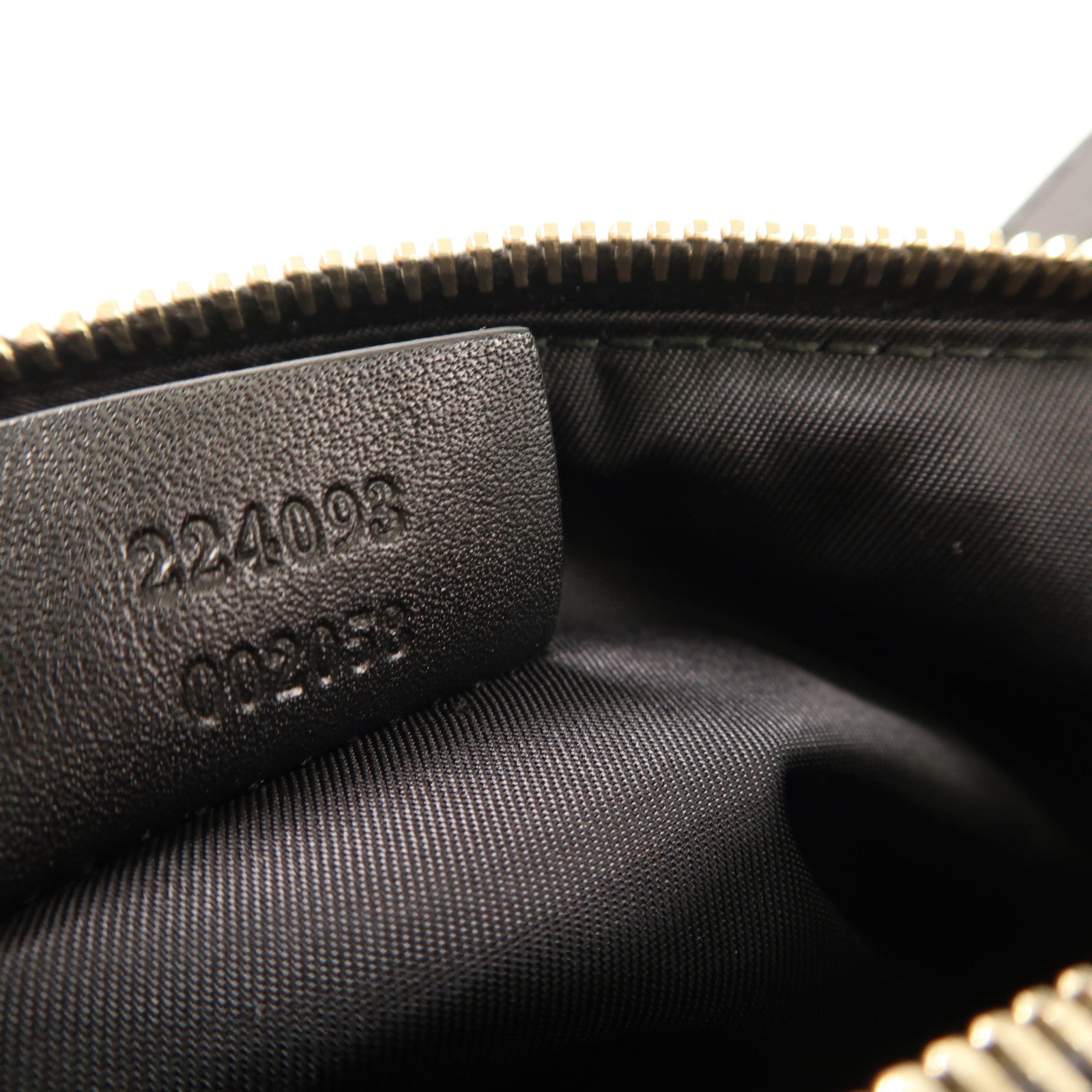 GUCCI 帆布Accessory Pouch金扣手挽袋
