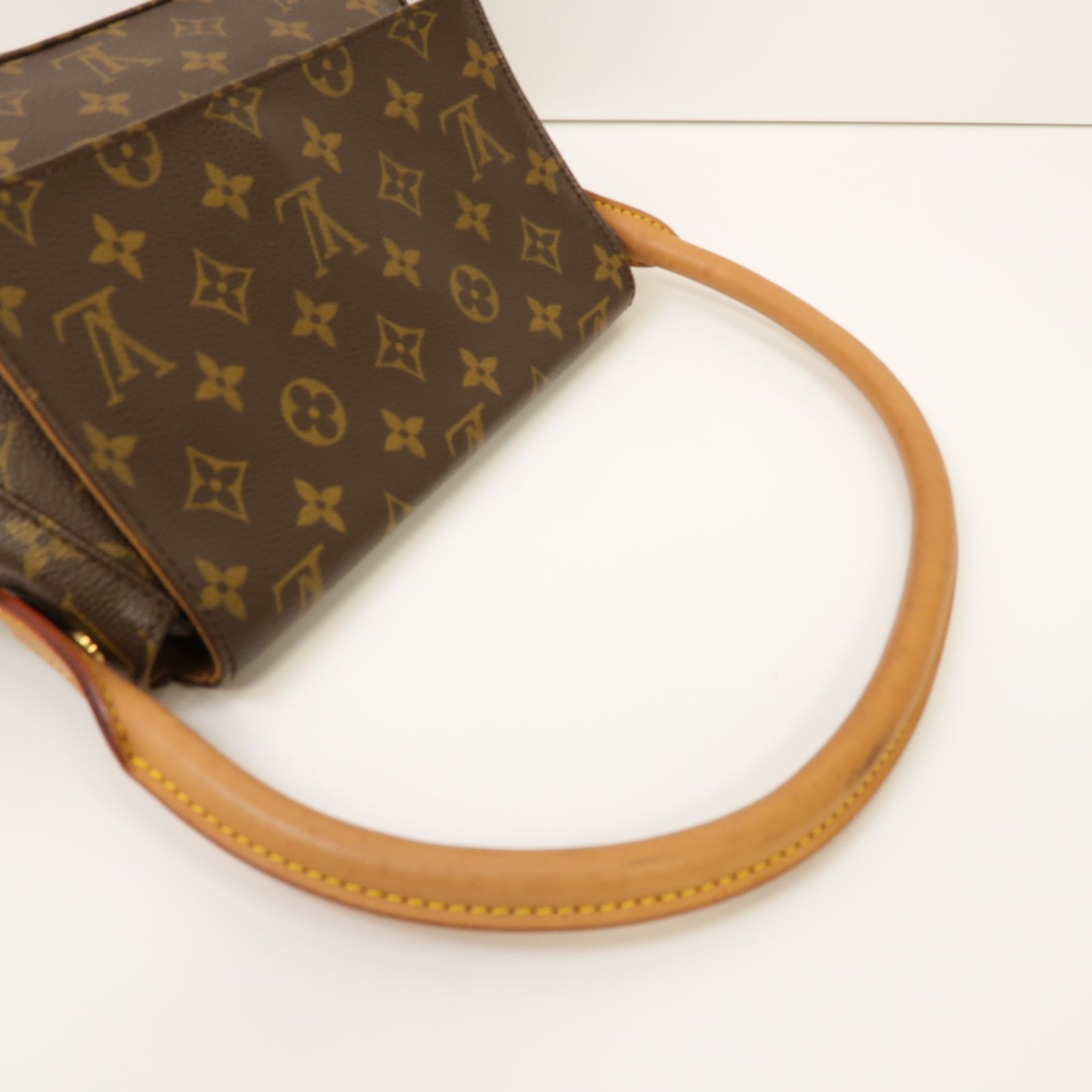 LOUIS VUITTON Monogram Mini Looping Shoulder Bag金扣肩背袋啡色