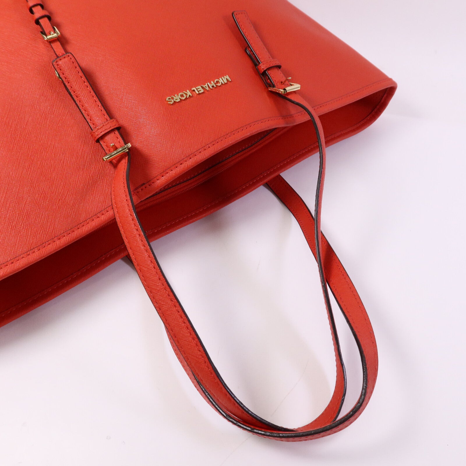 Michael Kors 牛皮皮革Shoulder Bag金扣肩背袋