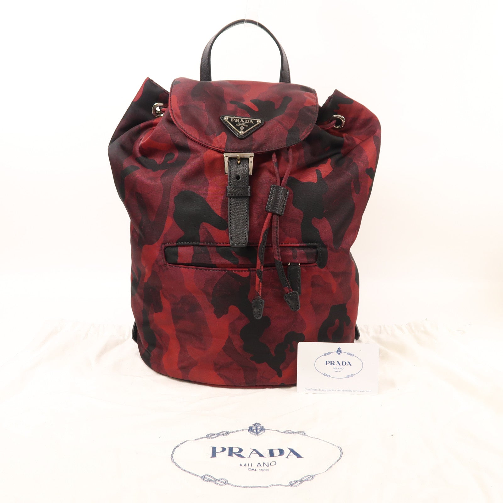 PRADA 尼龍Backpack銀扣背包