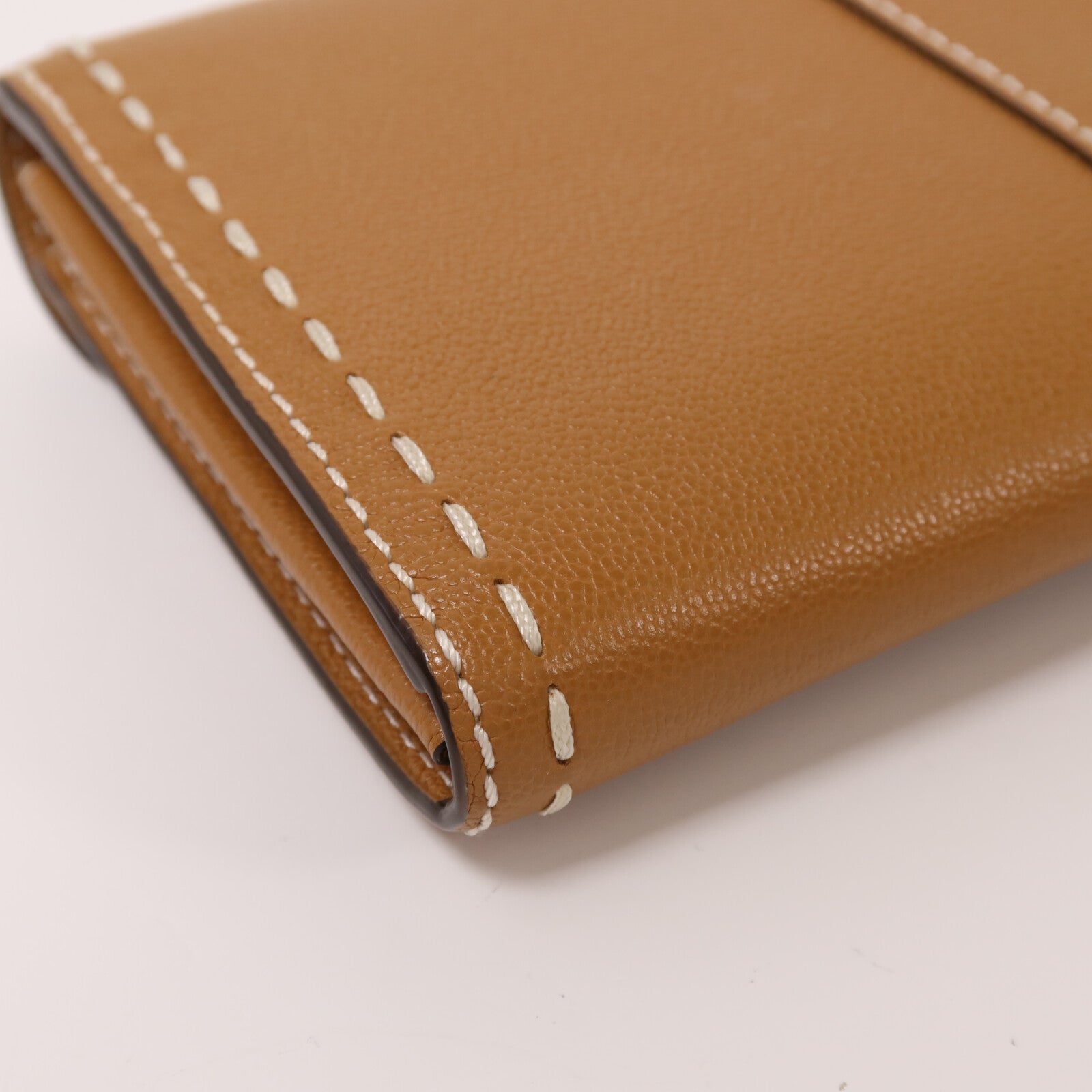 Delvaux 牛皮皮革Brillant Long Wallet Chain金扣鏈帶肩背袋