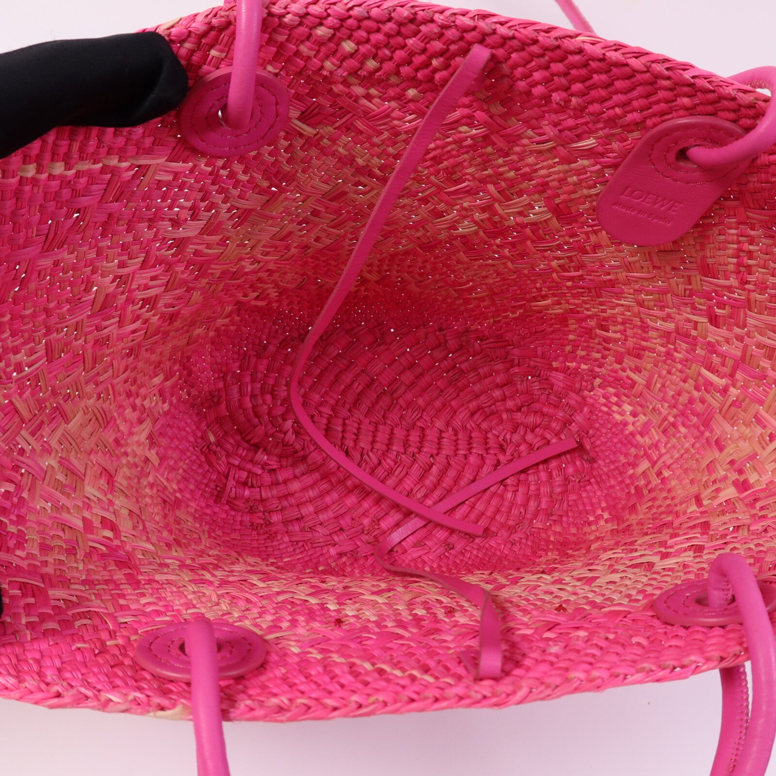 LOEWE 藤料Anagram Small肩背袋