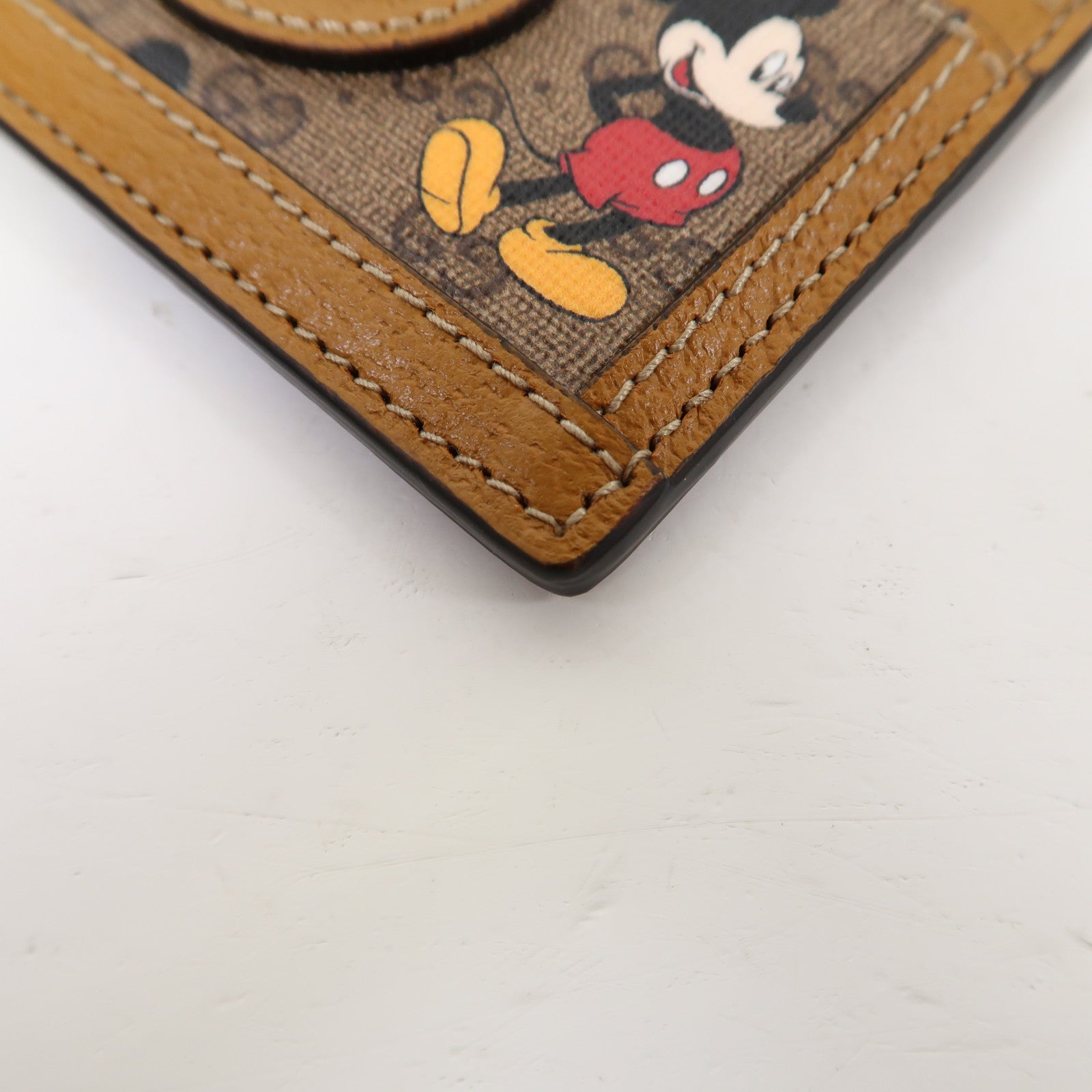 GUCCI 塗層帆布Disney x Gucci Mickey Mouse Card Case卡片套啡色