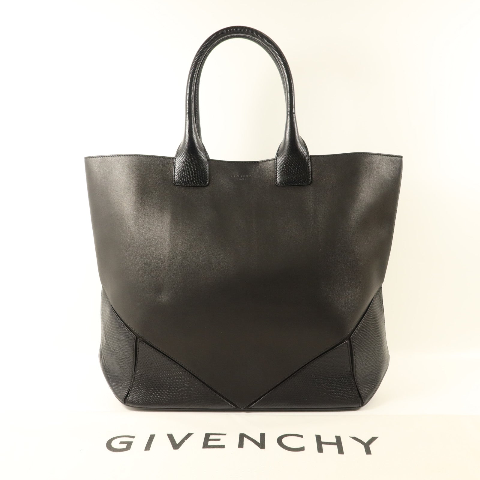 GIVENCHY 牛皮皮革Tote Bag銀扣手挽袋