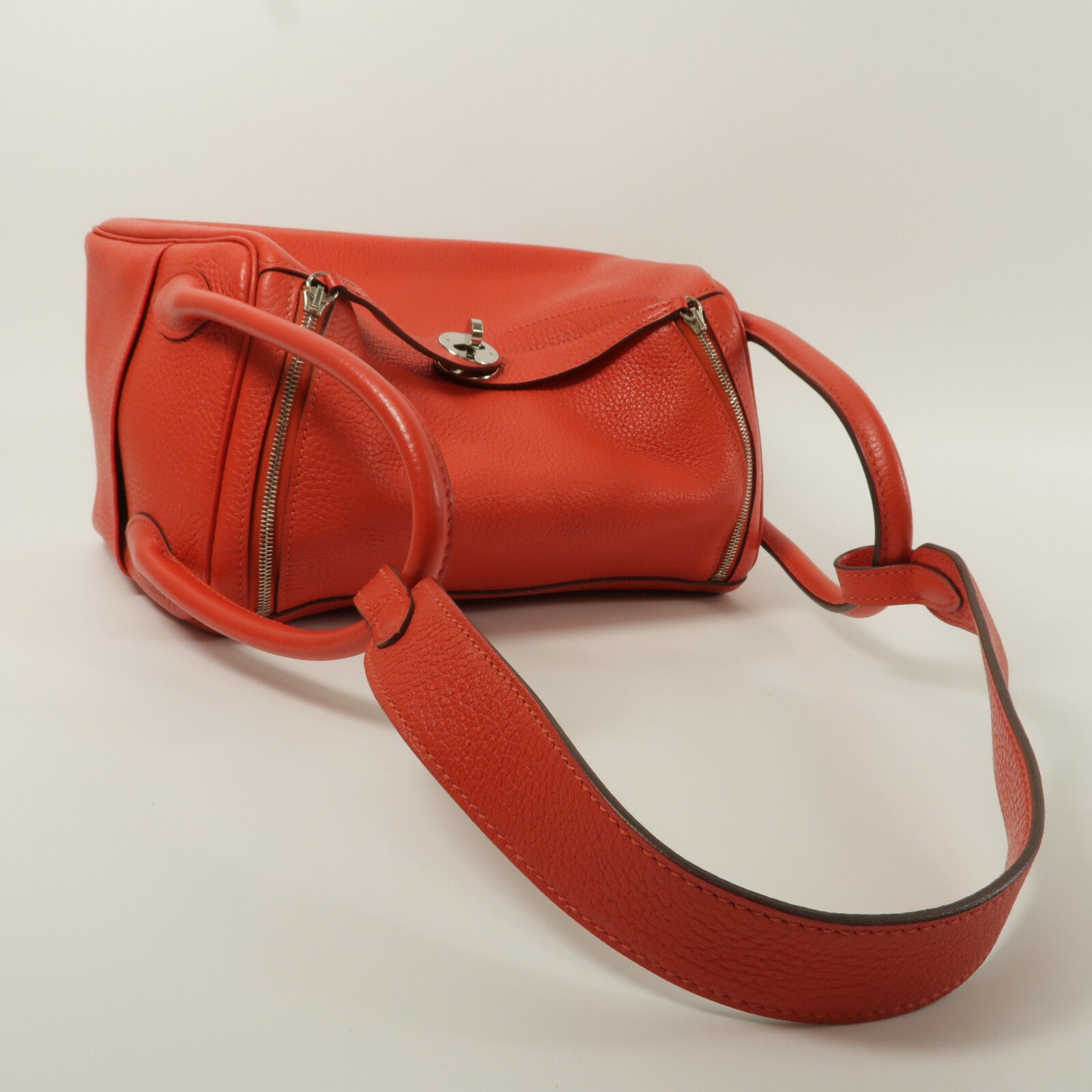 HERMES Clemence皮革Lindy 26手挽肩背兩用袋Geranium