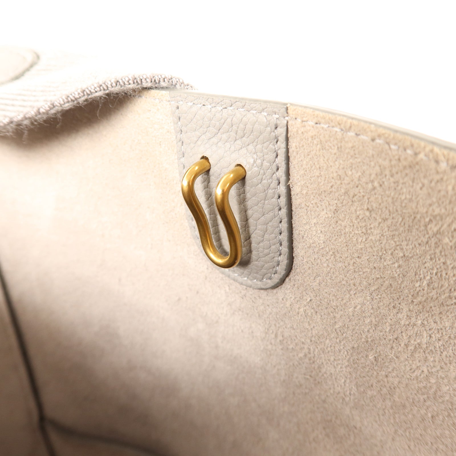 CELINE 牛皮皮革Sangle Bucket金扣肩背袋