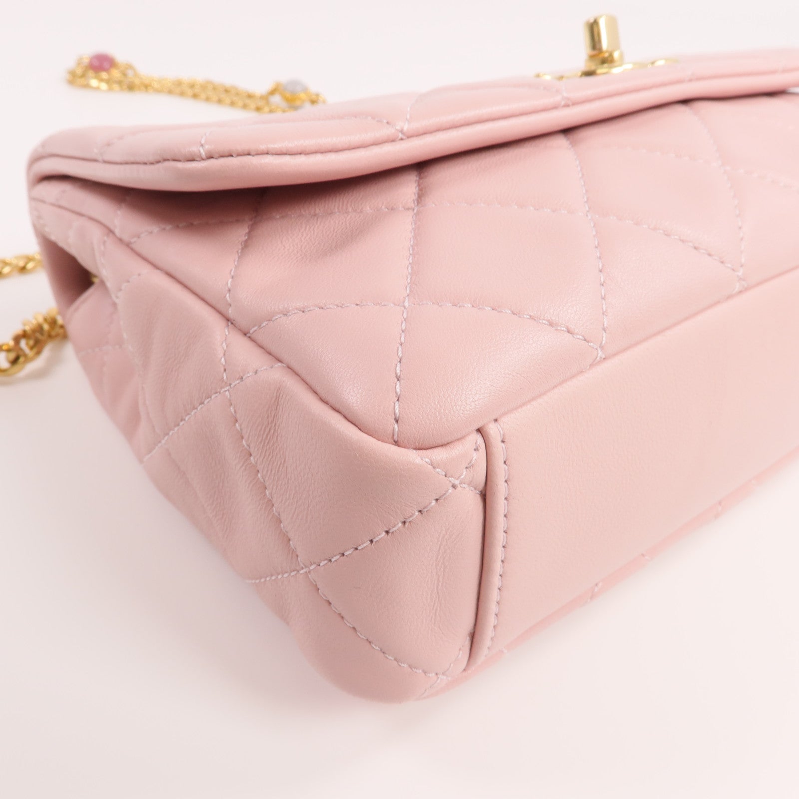 CHANEL 羊皮皮革Chain Shoulder金扣鏈帶肩背袋