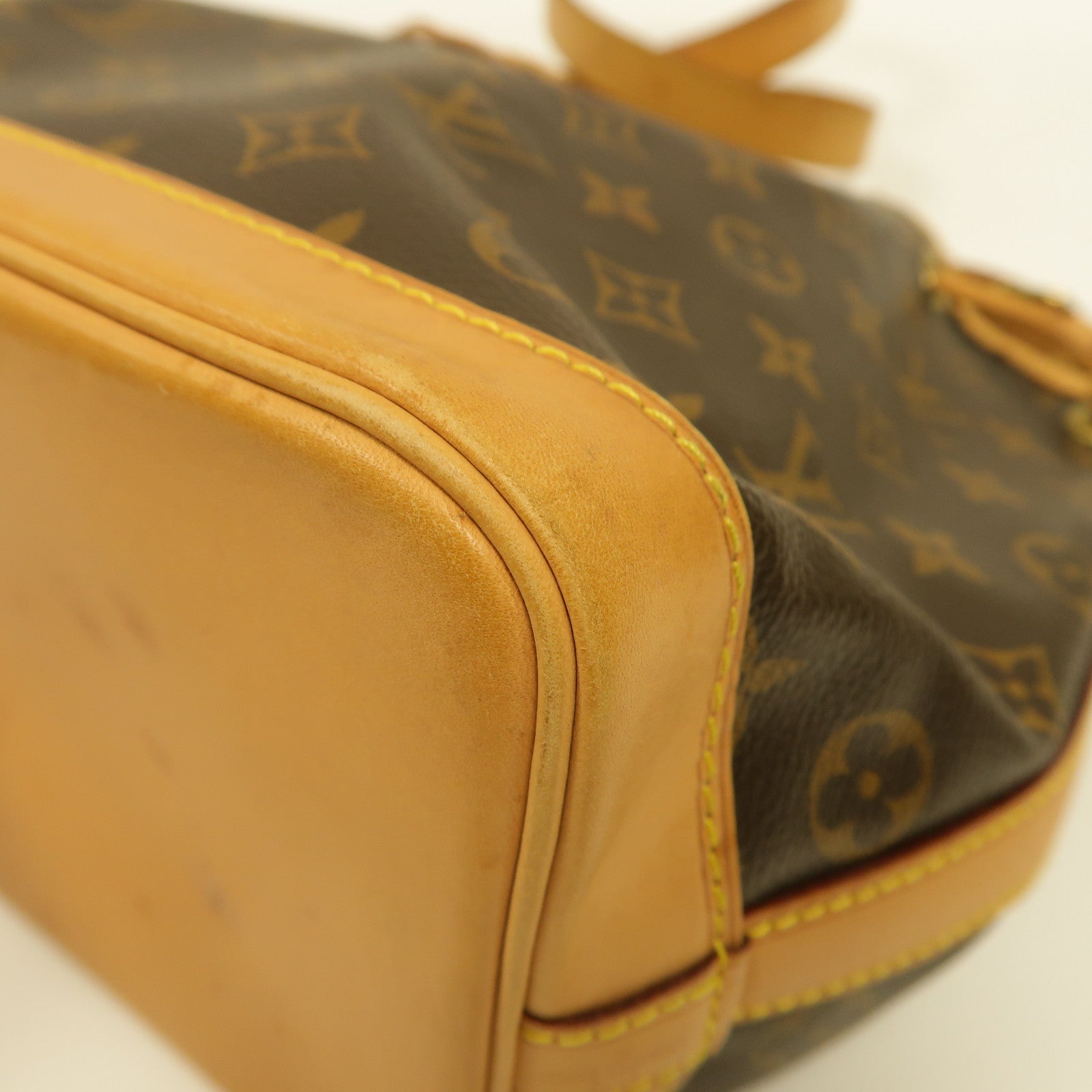 LOUIS VUITTON Monogram Noe BB金扣肩背袋啡色