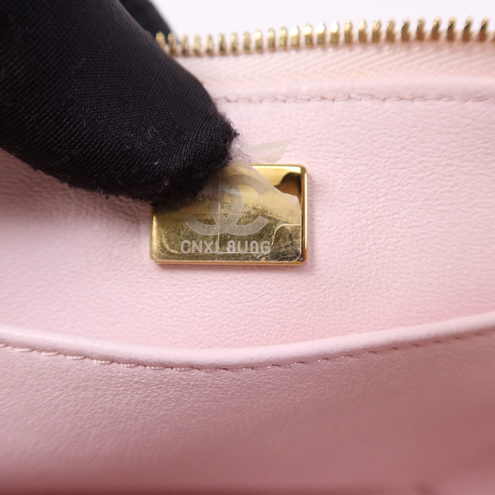 CHANEL 【激減優惠】牛皮皮革Vanity Case金扣鏈帶手挽肩背兩用袋