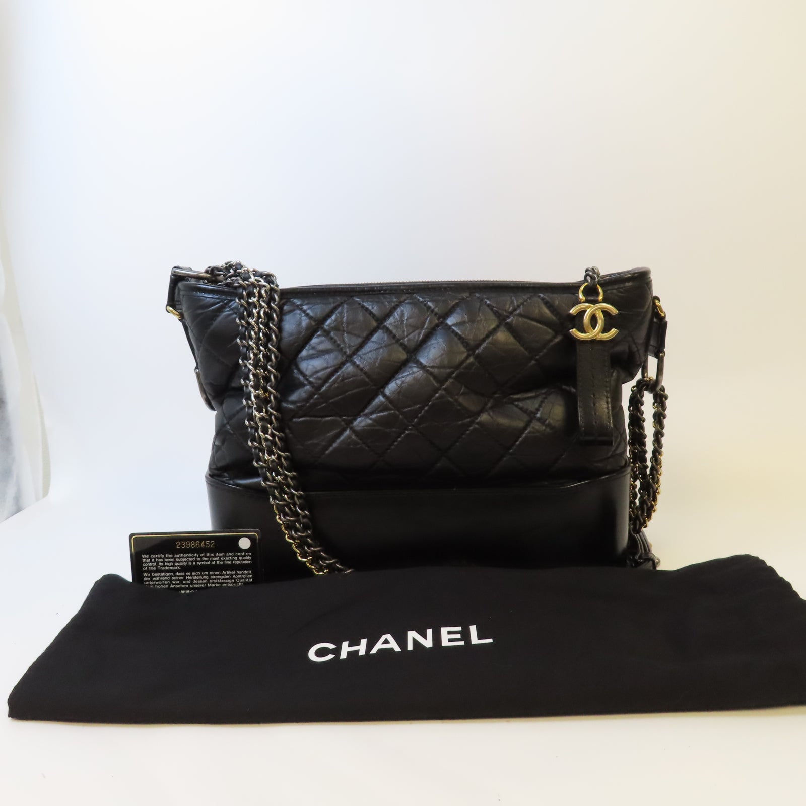 CHANEL 【激減優惠】菱格牛皮皮革Medium Gabrielle金扣/銀扣鏈帶肩背袋黑色