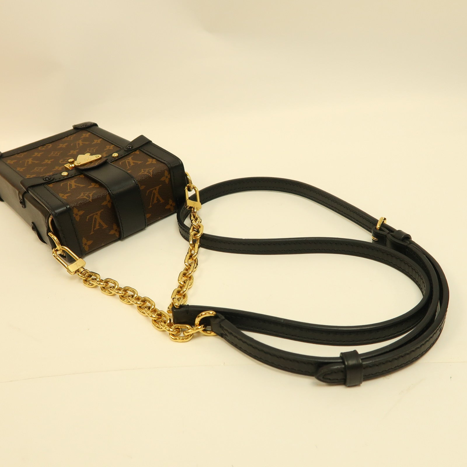 LOUIS VUITTON 【激減優惠】Monogram Po Truck Vert金扣肩背袋啡色