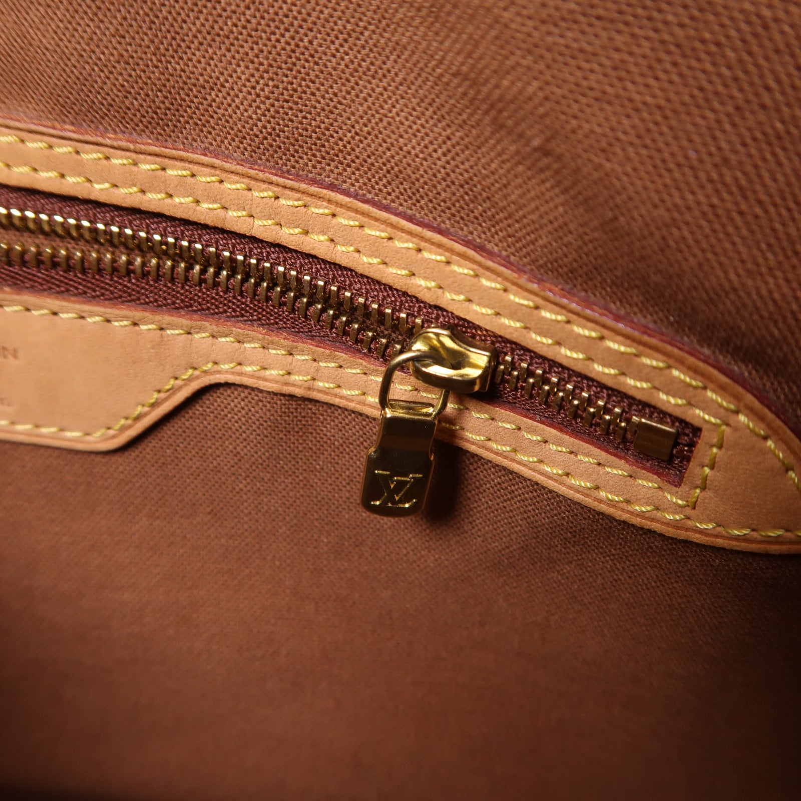 LOUIS VUITTON Monogram Batignolles Horizontal金扣肩背袋