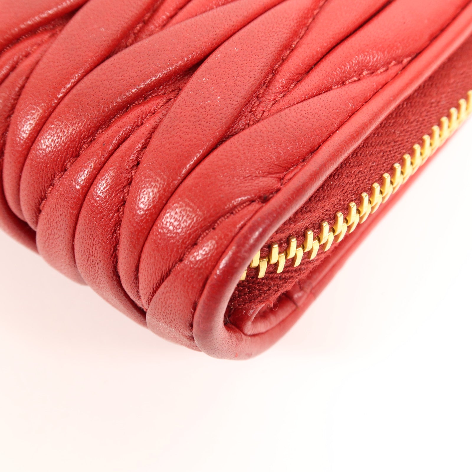 Miu Miu 羊皮皮革Wallet金扣錢包