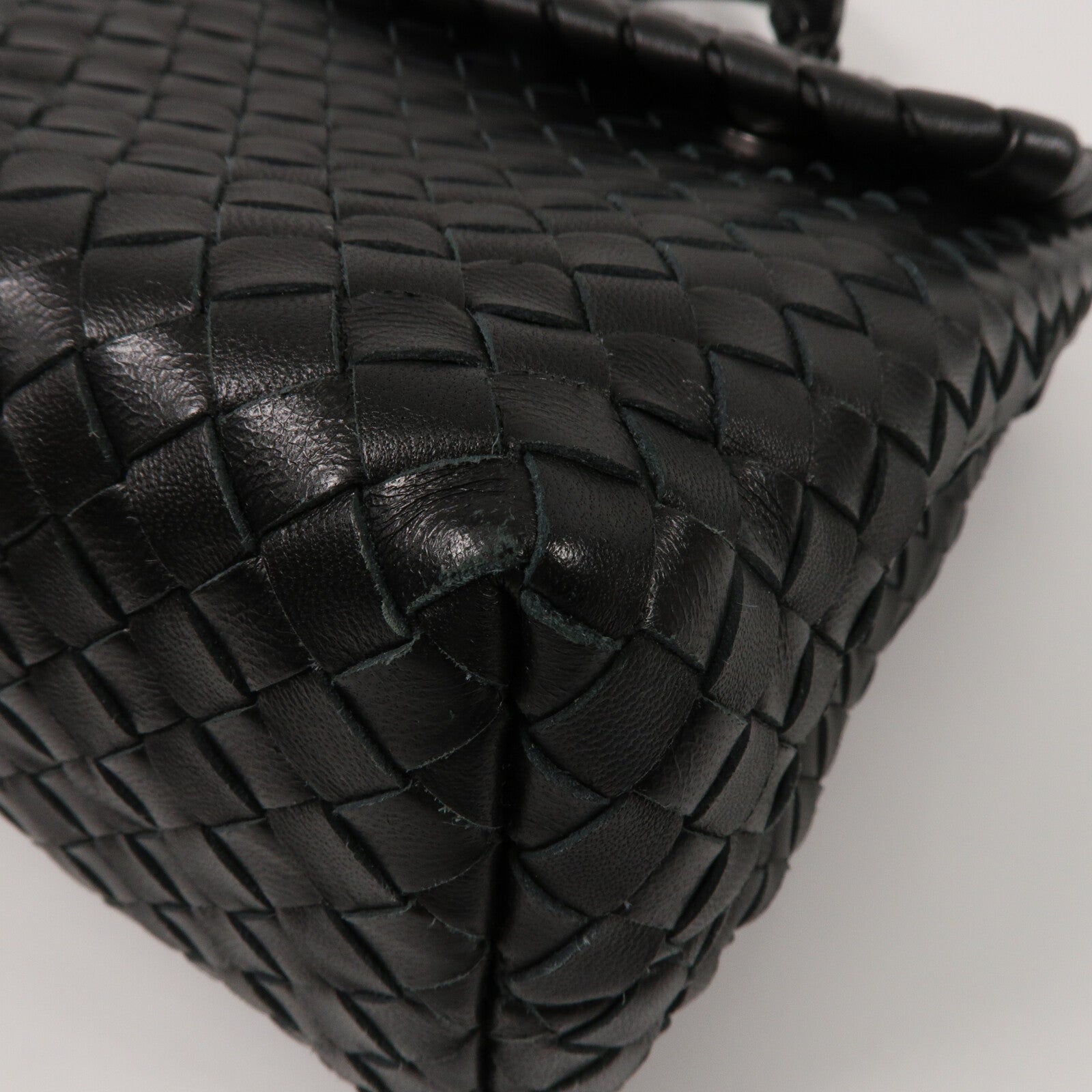 BOTTEGA VENETA 牛皮皮革Olimpia Bag鏈帶肩背袋