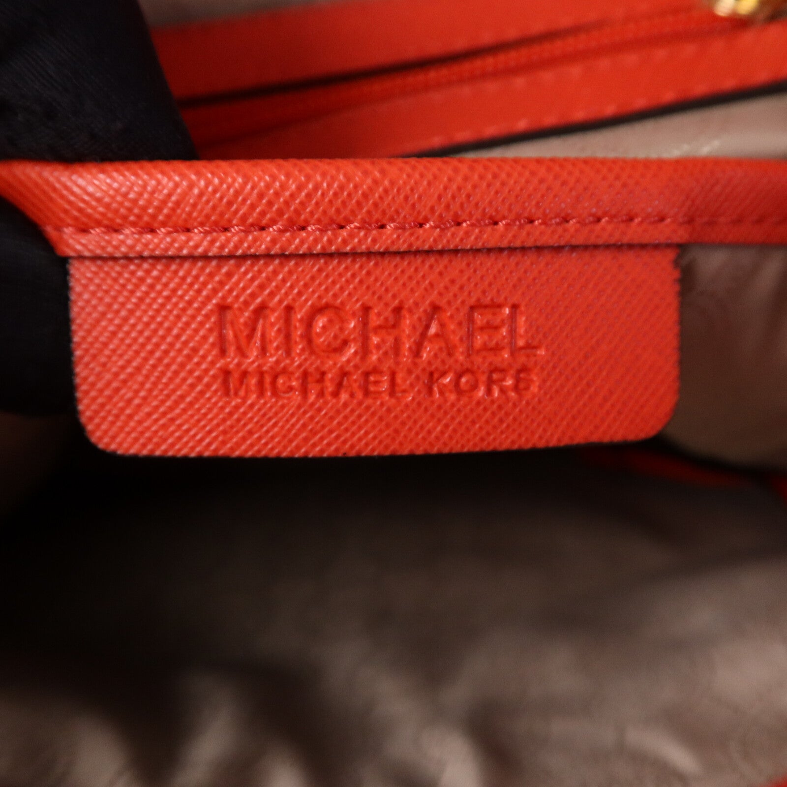 Michael Kors 牛皮皮革Shoulder Bag金扣肩背袋