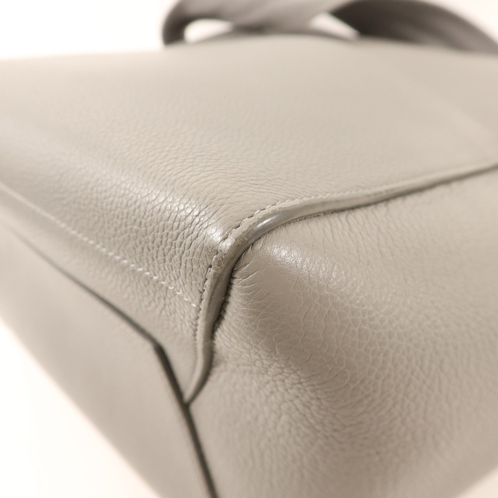 CELINE 牛皮皮革Sangle Bucket金扣肩背袋
