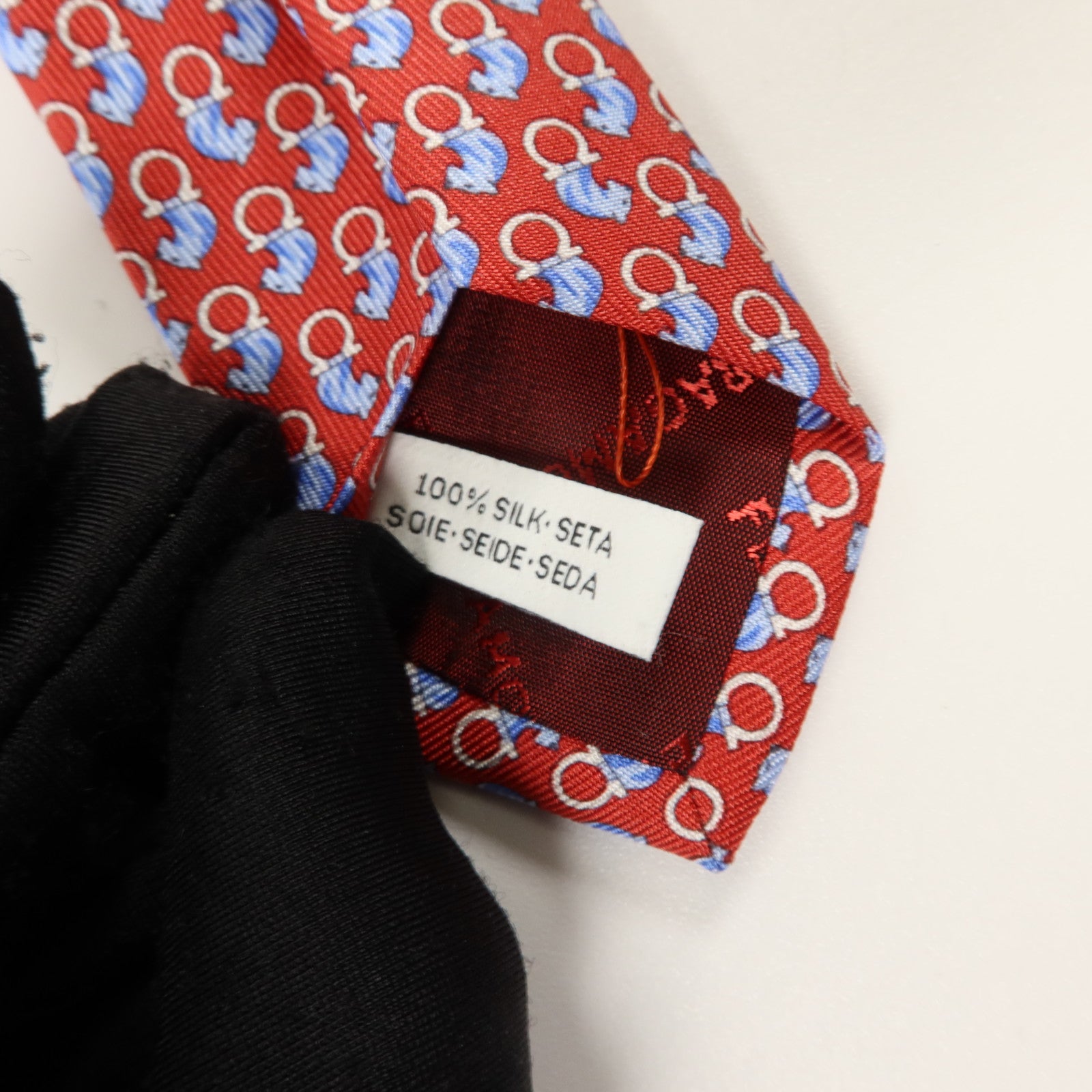 Salvatore Ferragamo 絲質Necktie領帶
