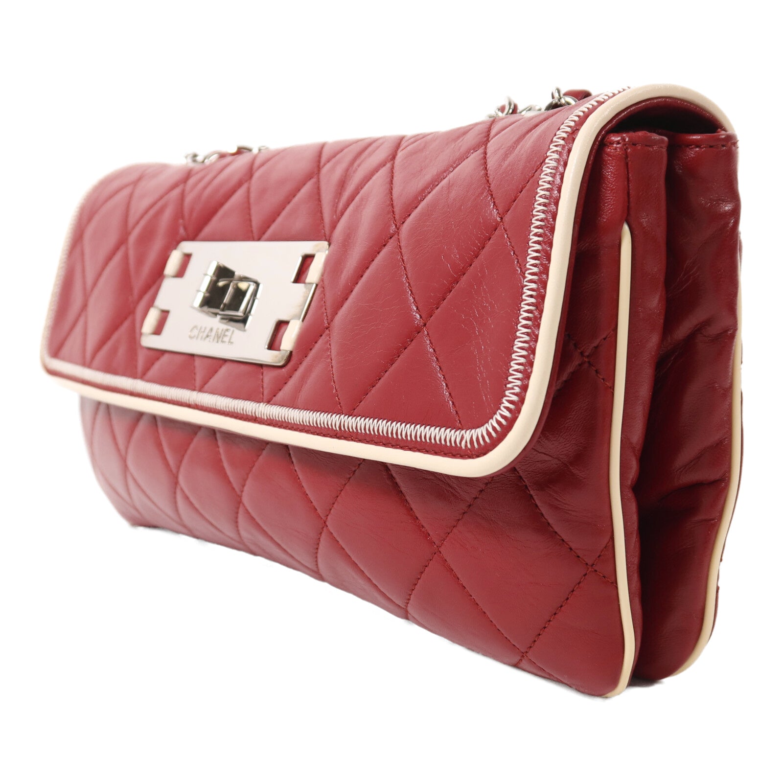 CHANEL 牛皮皮革2.55 East West Flap Bag銀扣鏈帶肩背袋
