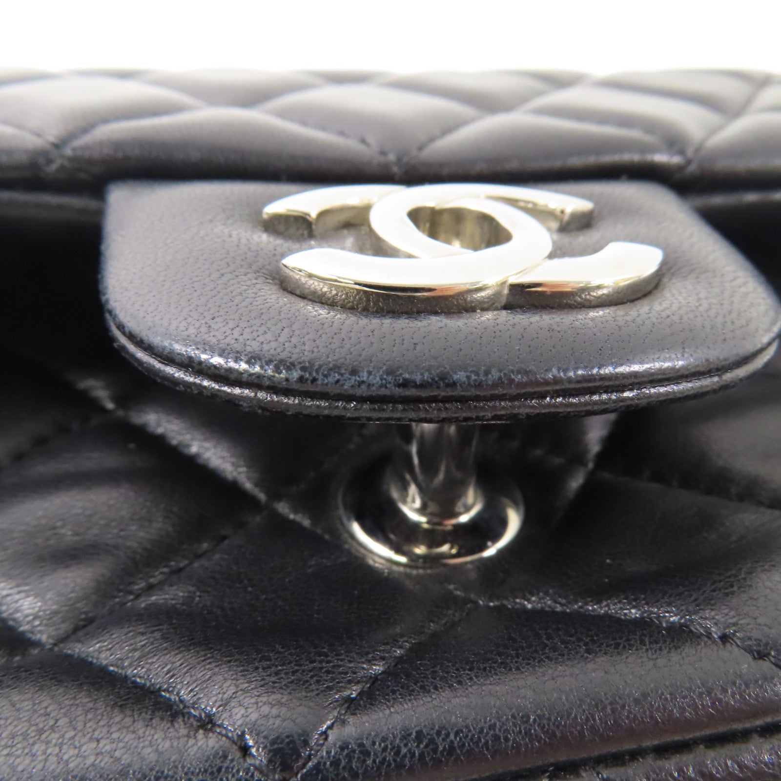 CHANEL 牛皮皮革Mini Classic 20銀扣肩背袋