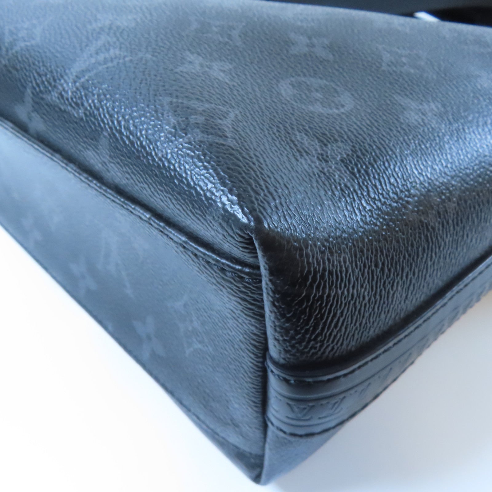 LOUIS VUITTON 【激減優惠】Monogram Eclipse Apollo Messnger MM X Hiroshi Fujiware銀扣肩背袋黑色