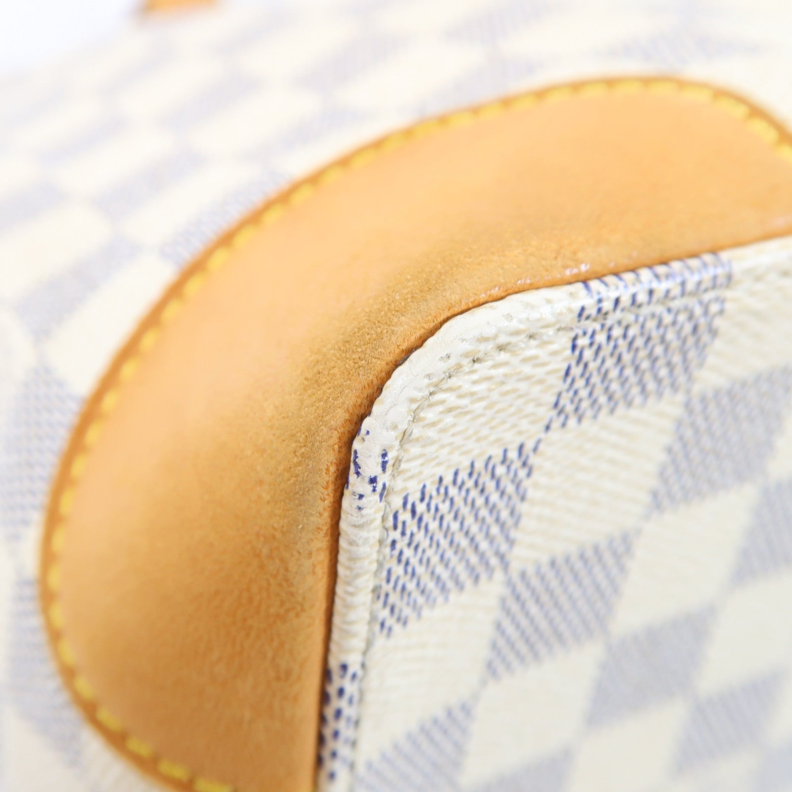 LOUIS VUITTON 【激減優惠】Damier Azur Hampstead PM金扣手挽袋白色