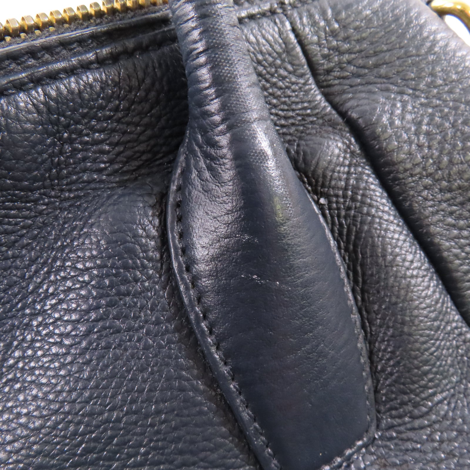 PRADA 【激減優惠】牛皮皮革Handbag金扣手挽袋