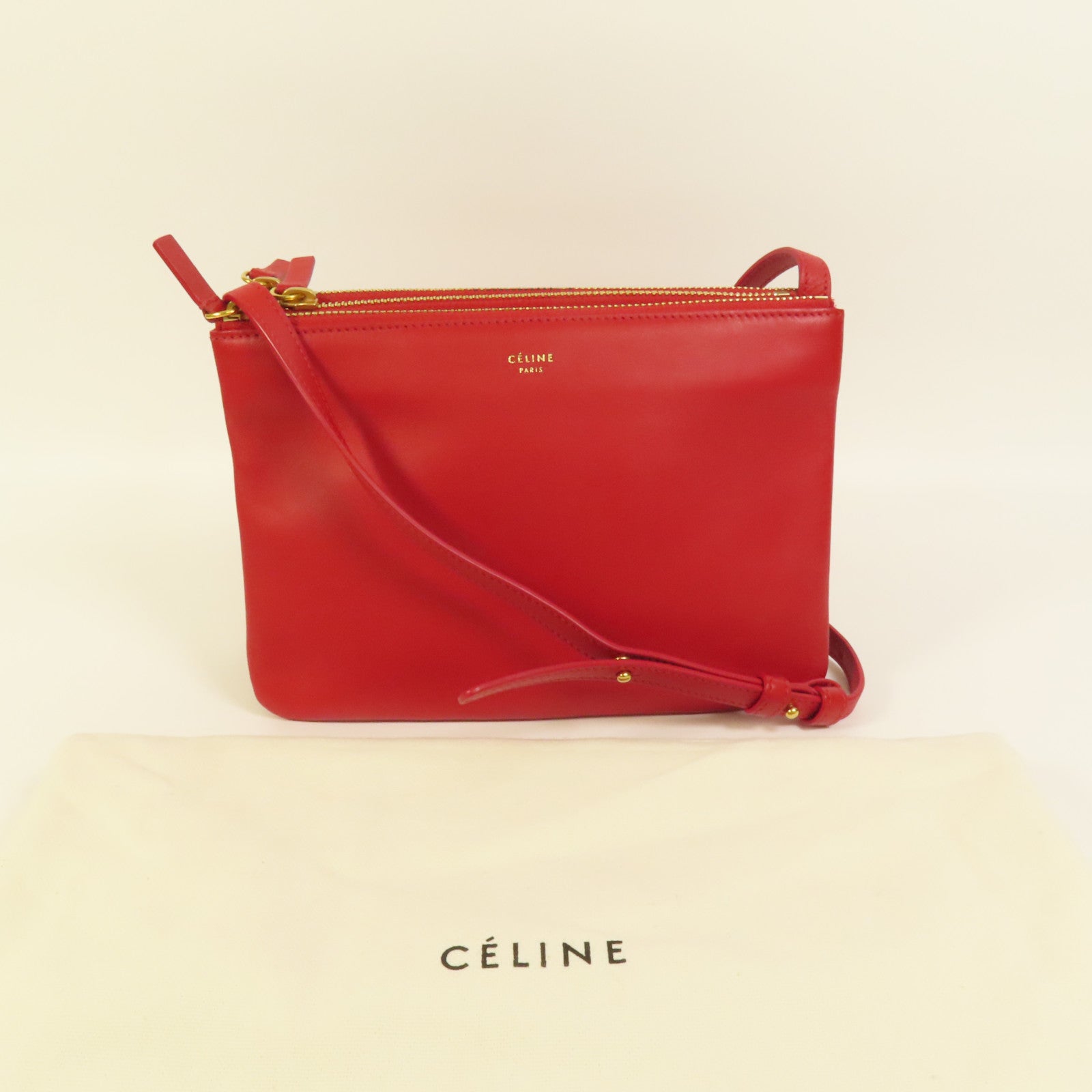 CELINE 羊皮皮革Trio金扣肩背袋
