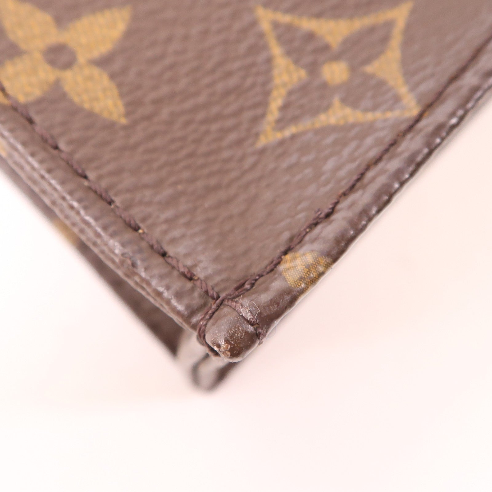 LOUIS VUITTON 【激減優惠】Monogram Petit Sac Plat金扣手挽肩背兩用袋Monogram Petit Sac Plat金扣手挽肩背兩用袋