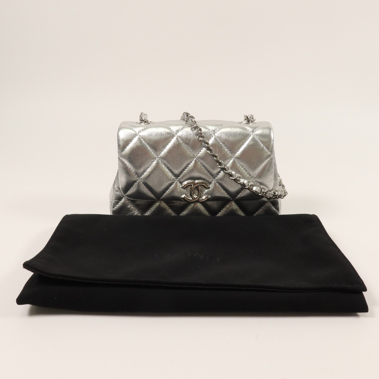 CHANEL 牛皮皮革Clutch With Chain鏈帶肩背袋