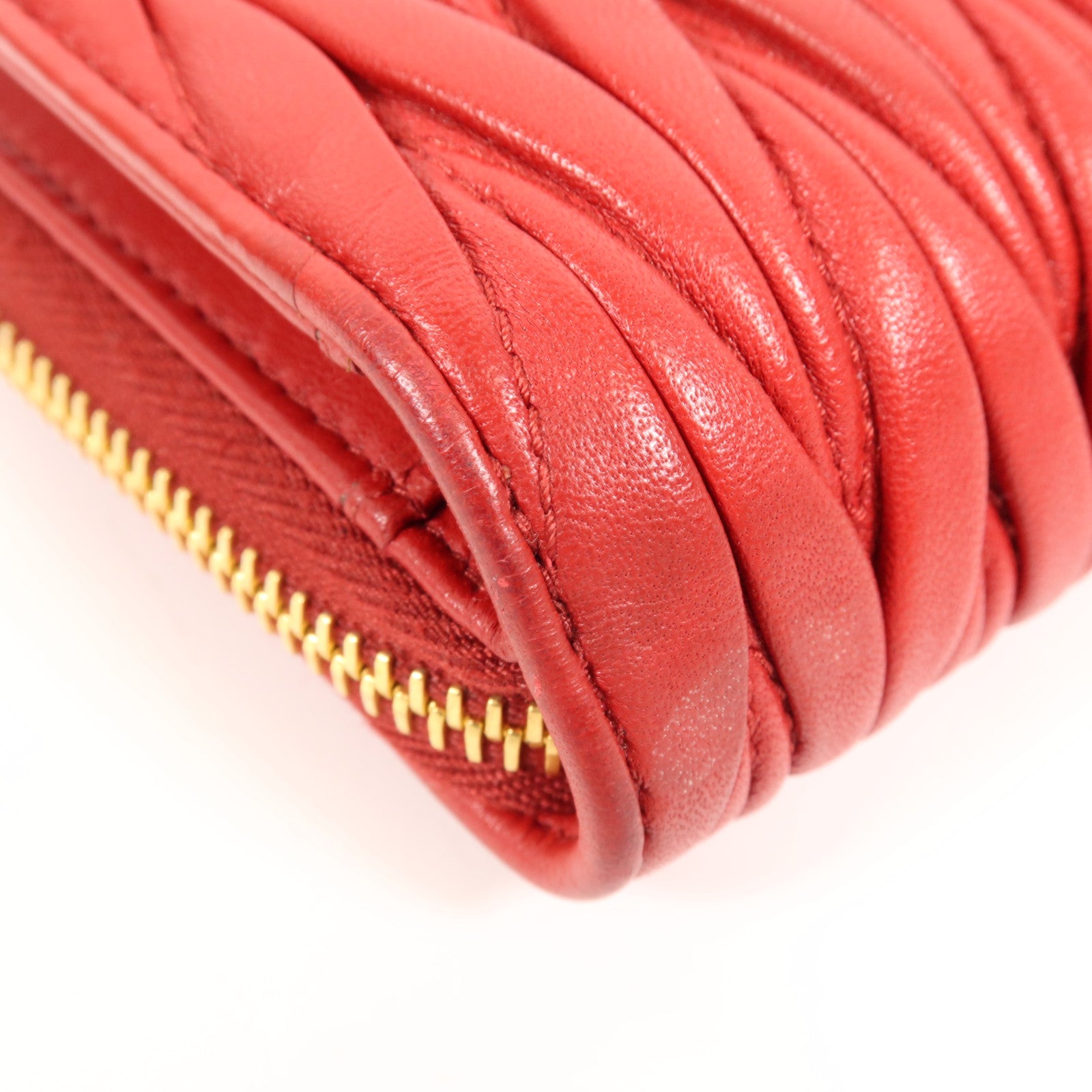 Miu Miu 羊皮皮革Wallet金扣錢包