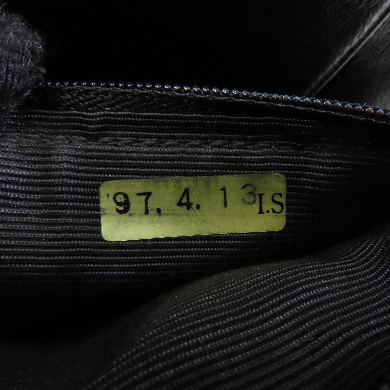 CHANEL 【激減優惠】菱格羊皮皮革Shoulder Bag金扣肩背袋黑色