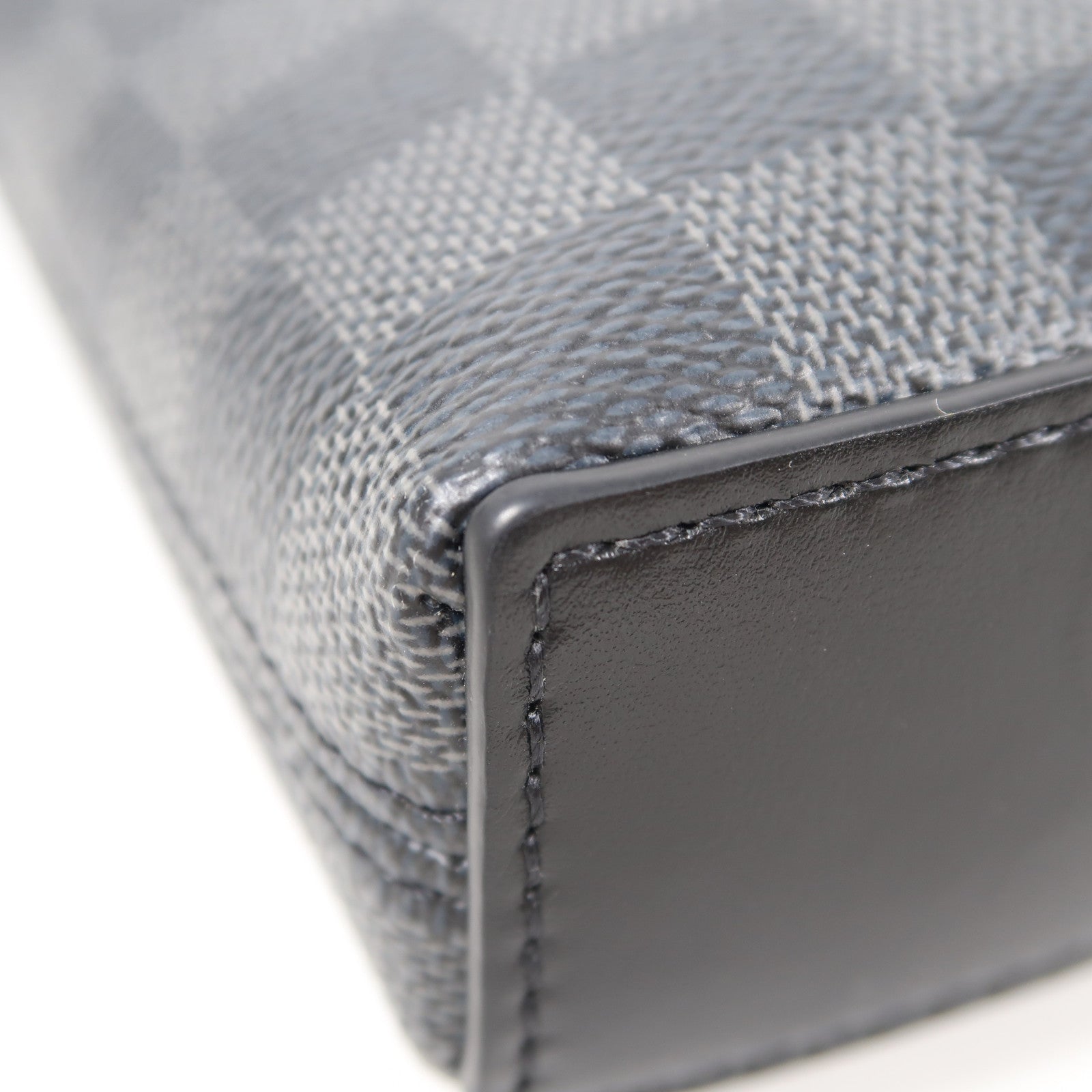 LOUIS VUITTON Damier Graphite Takeoff Pouch手拿包黑色