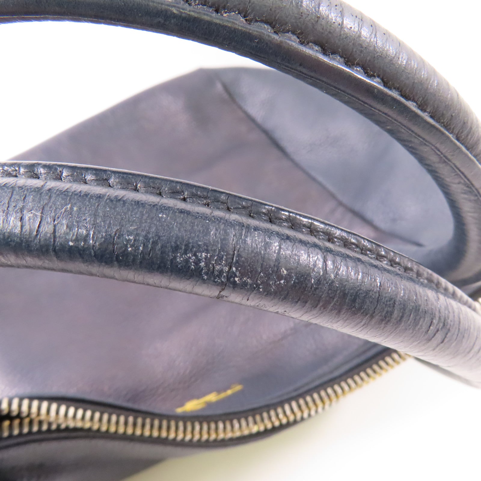 PRADA 牛皮皮革Handbag金扣手挽袋