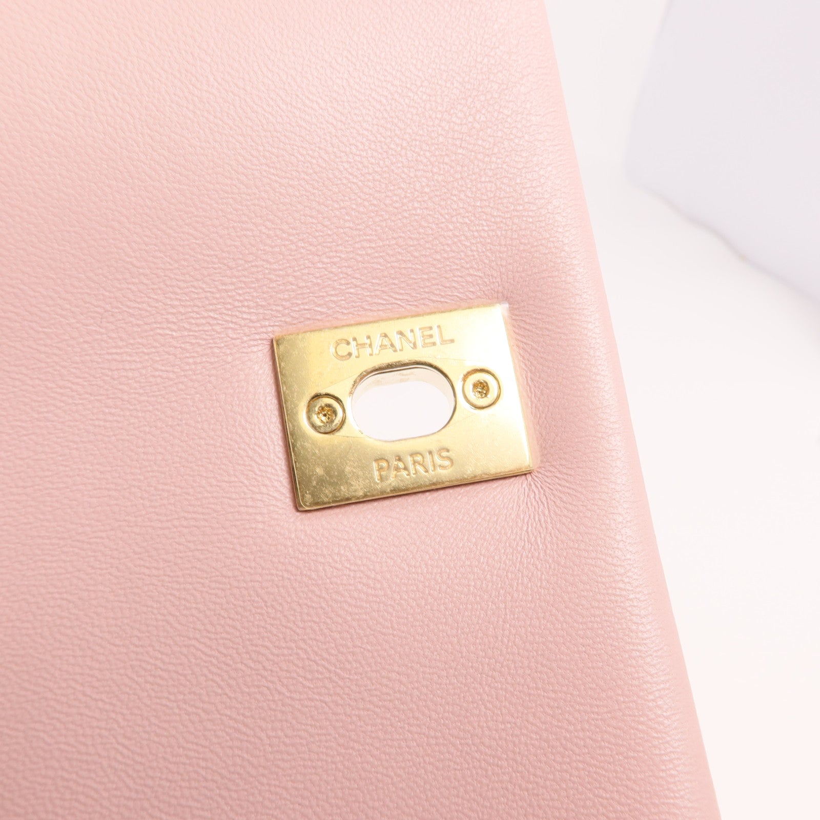CHANEL 羊皮皮革Chain Shoulder金扣鏈帶肩背袋