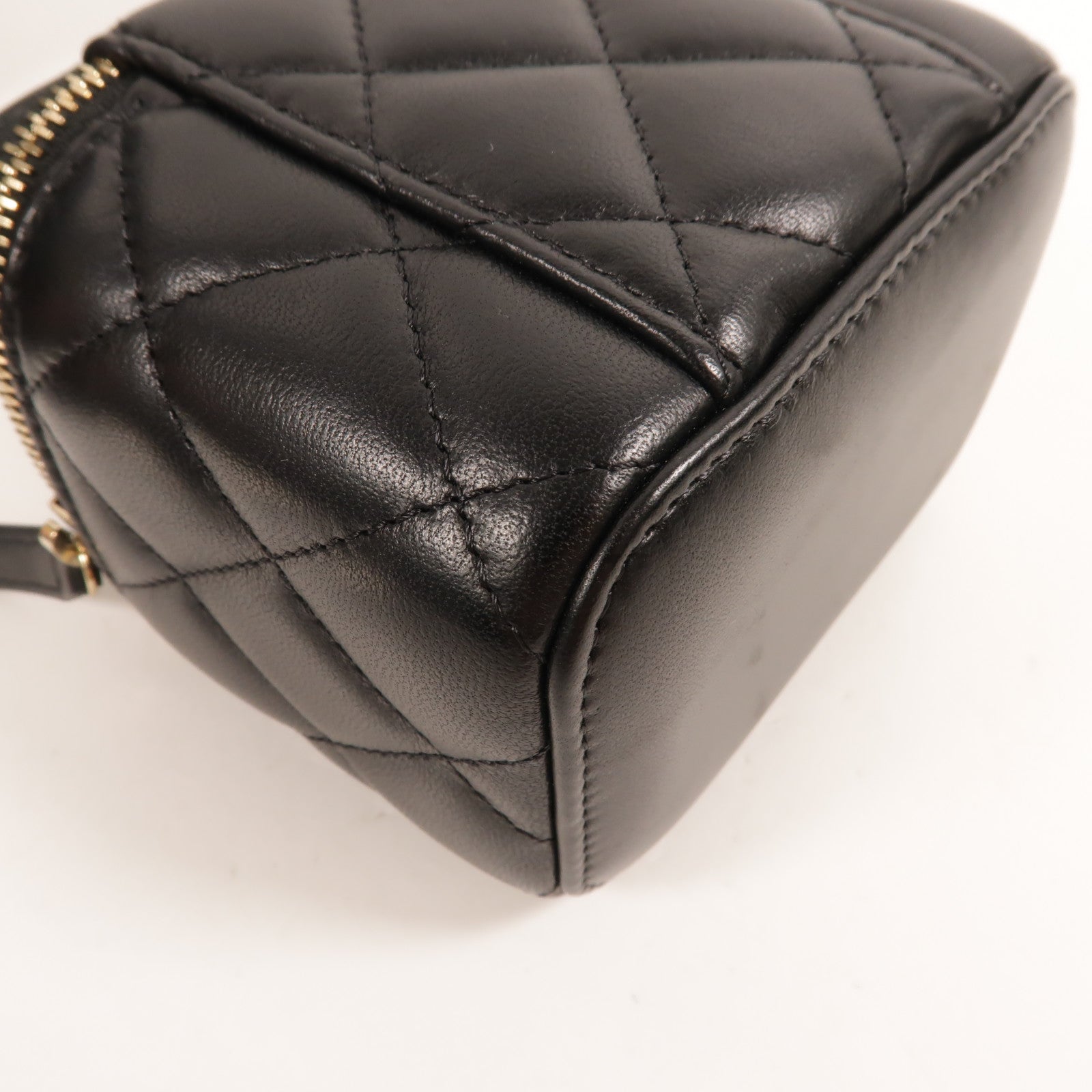 CHANEL 羊皮皮革Mini Vanity Case With Gold Ball金扣鏈帶肩背袋
