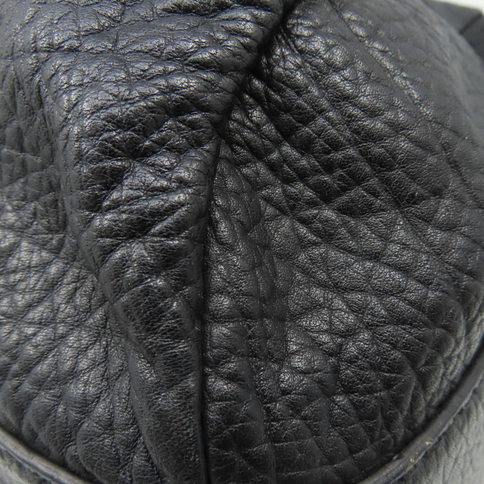 GUCCI 【激減優惠】牛皮皮革Bamboo Bar Medium Hobo肩背袋黑色