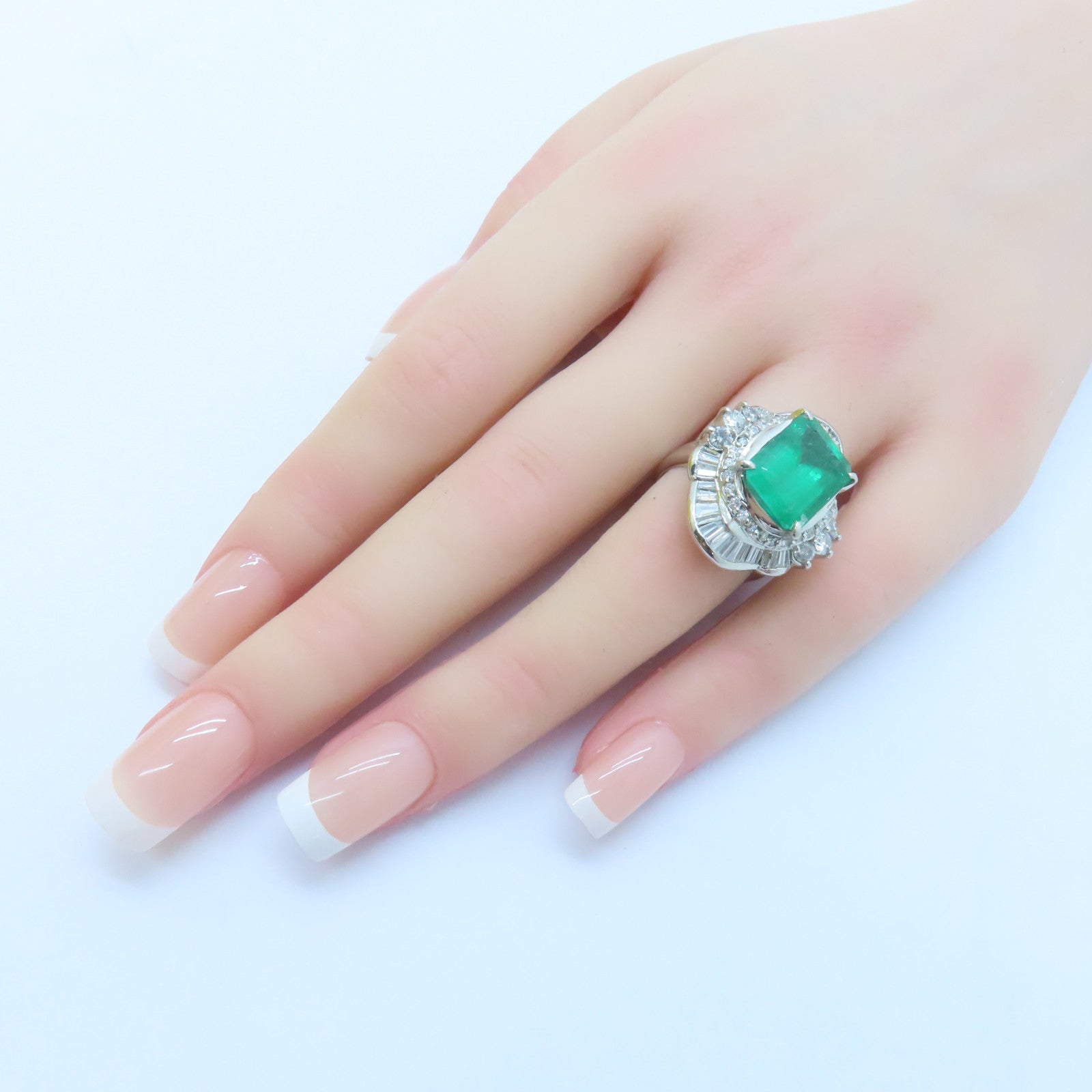 JEWELRY PT900鉑金Emerald Diamond Ring 5.63ct綠寶石/2.08ct鑽石戒指US#6