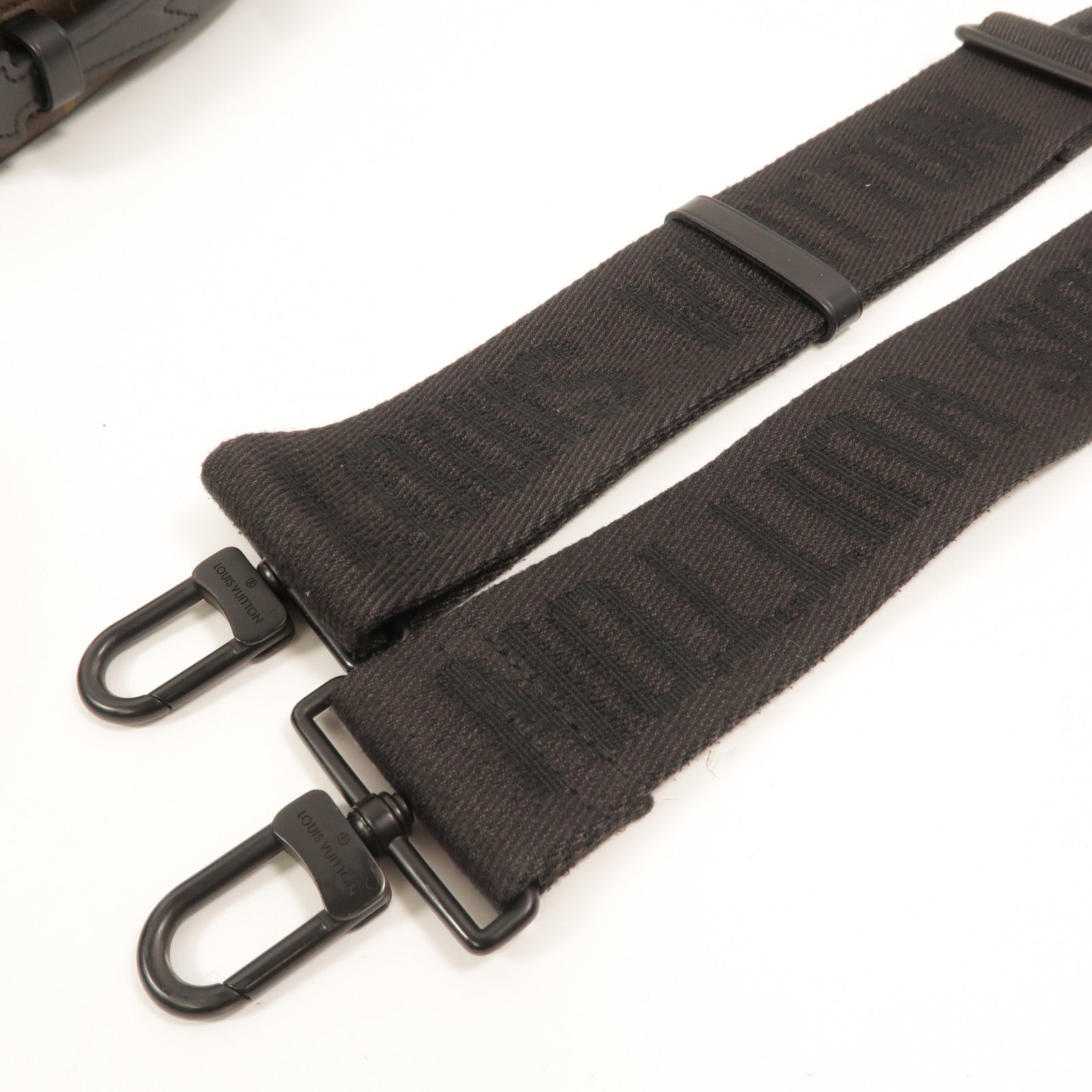 LOUIS VUITTON Monogram Macassar S Lock Messenger手挽肩背兩用袋