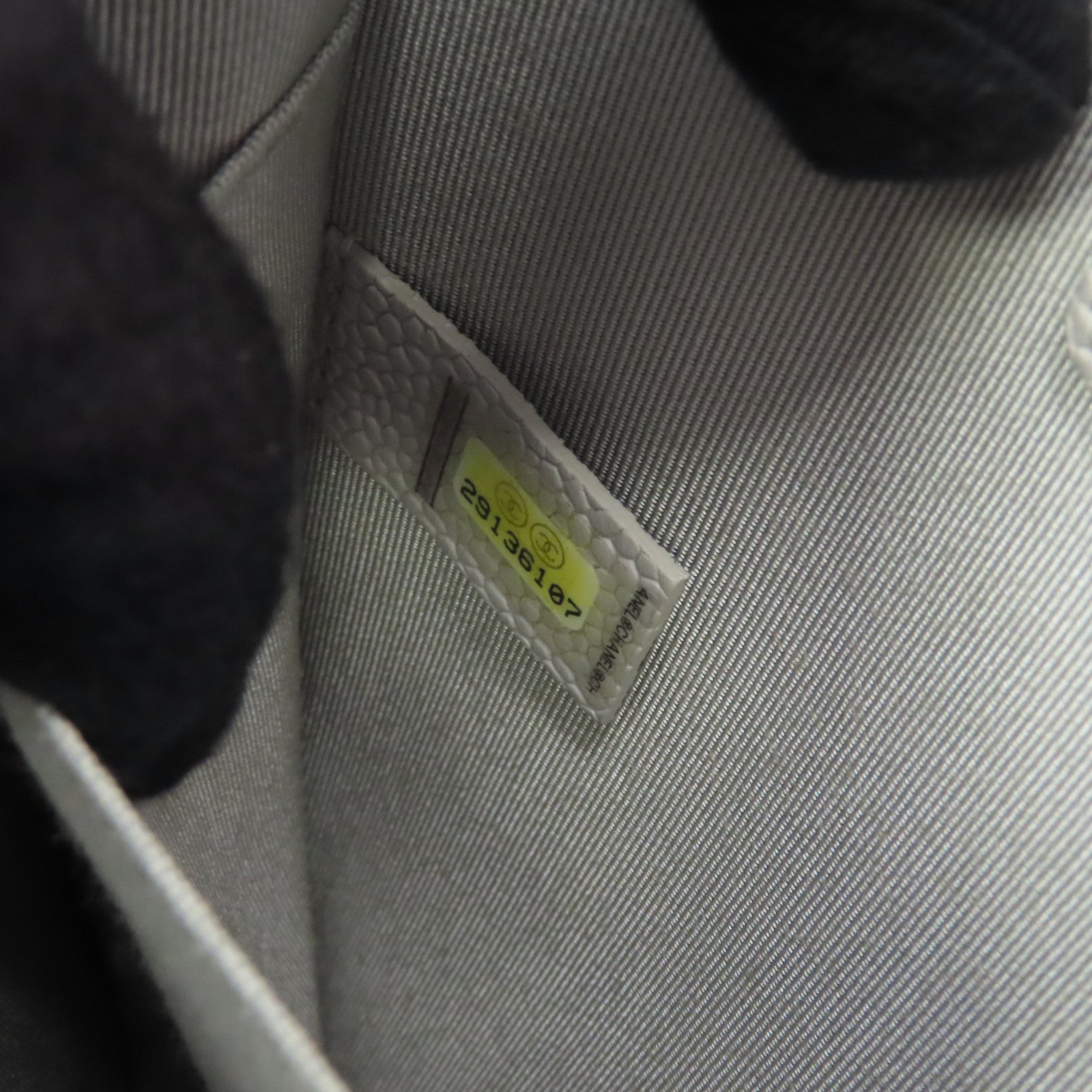 CHANEL 【激減優惠】菱格Caviar皮革Boy Chanel金扣鏈帶肩背袋灰色