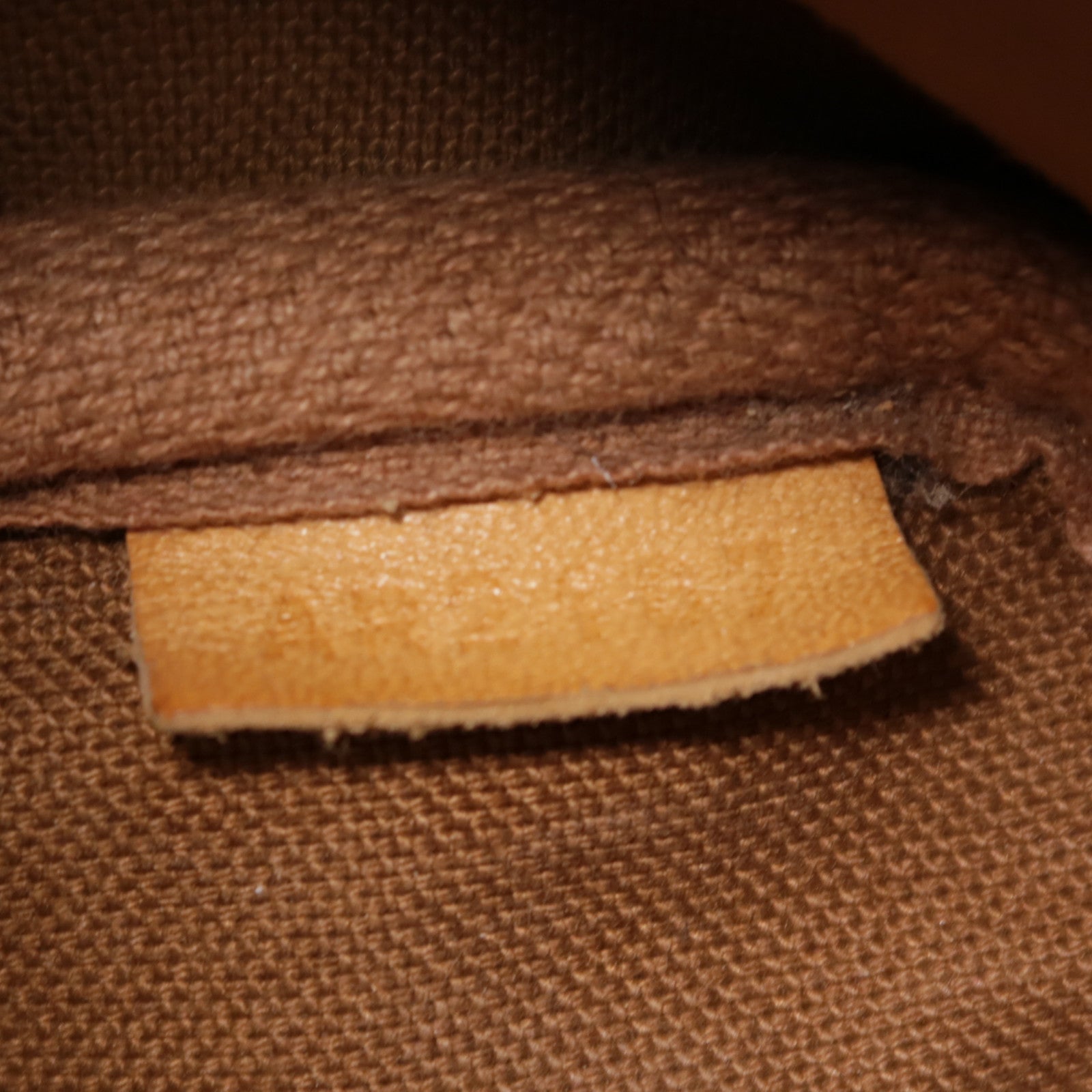 LOUIS VUITTON Monogram Nano Noe金扣肩背袋棕色