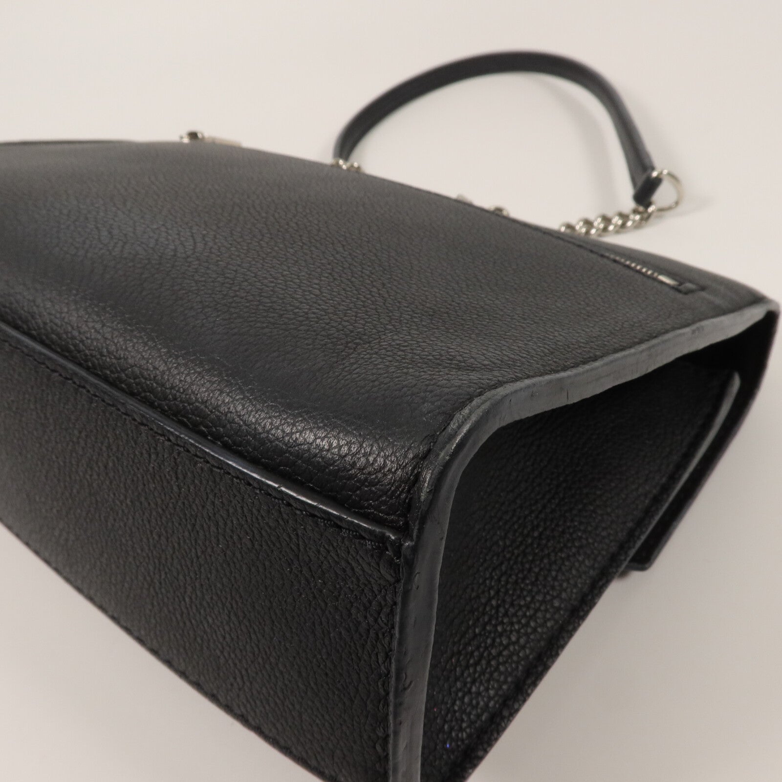 LOUIS VUITTON 牛皮皮革Mylockme BB鏈帶肩背袋
