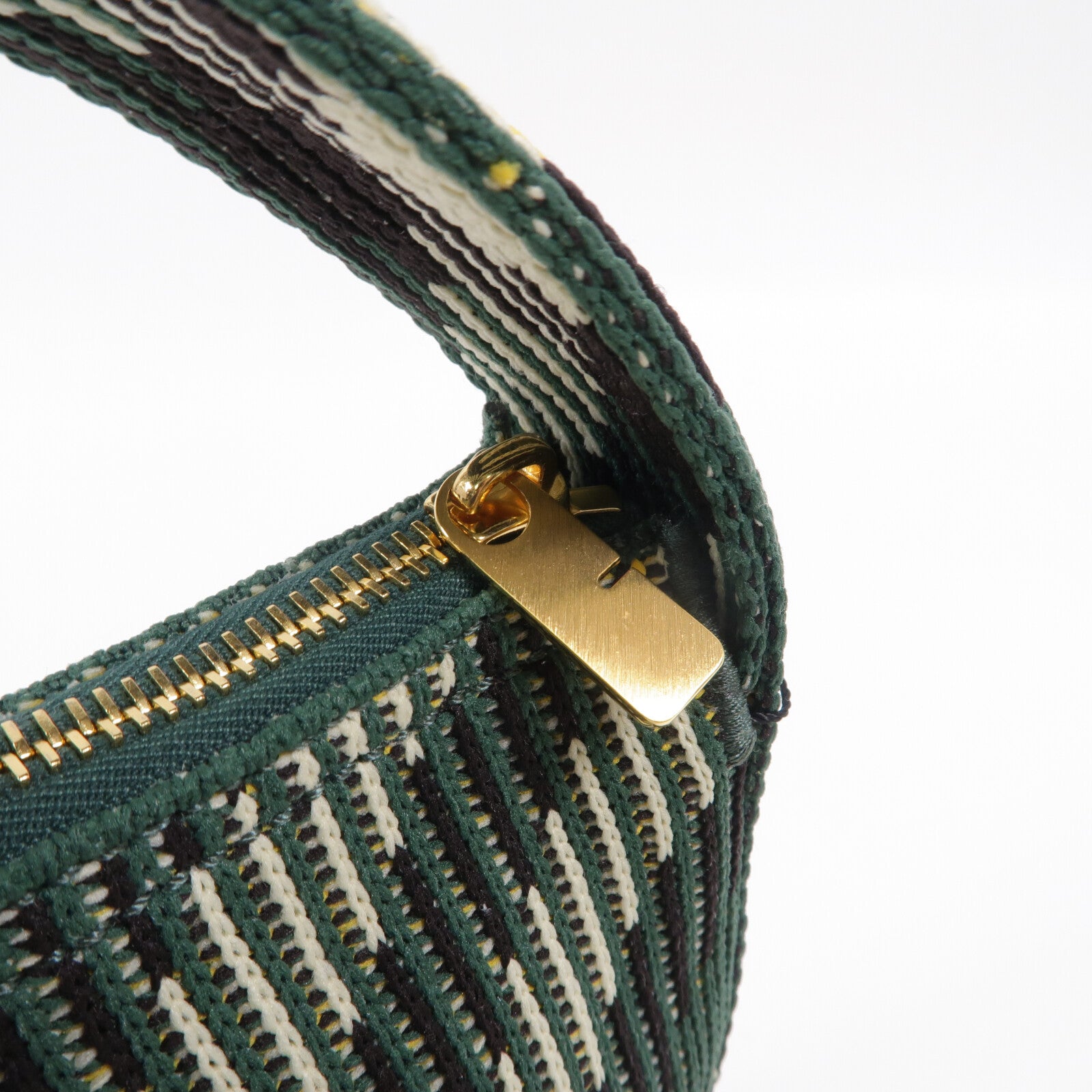 BURBERRY 尼龍Knit Baguette手挽袋