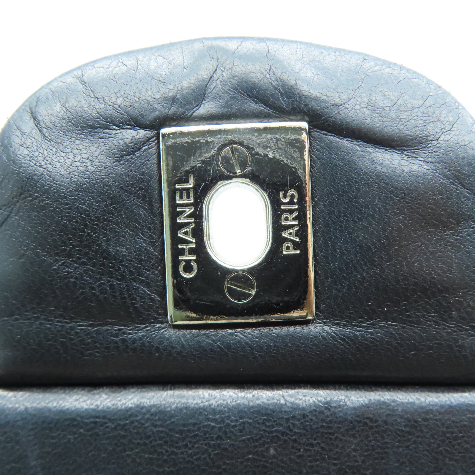 CHANEL 菱格漆皮皮革Chain Shoulder銀扣肩背袋黑色