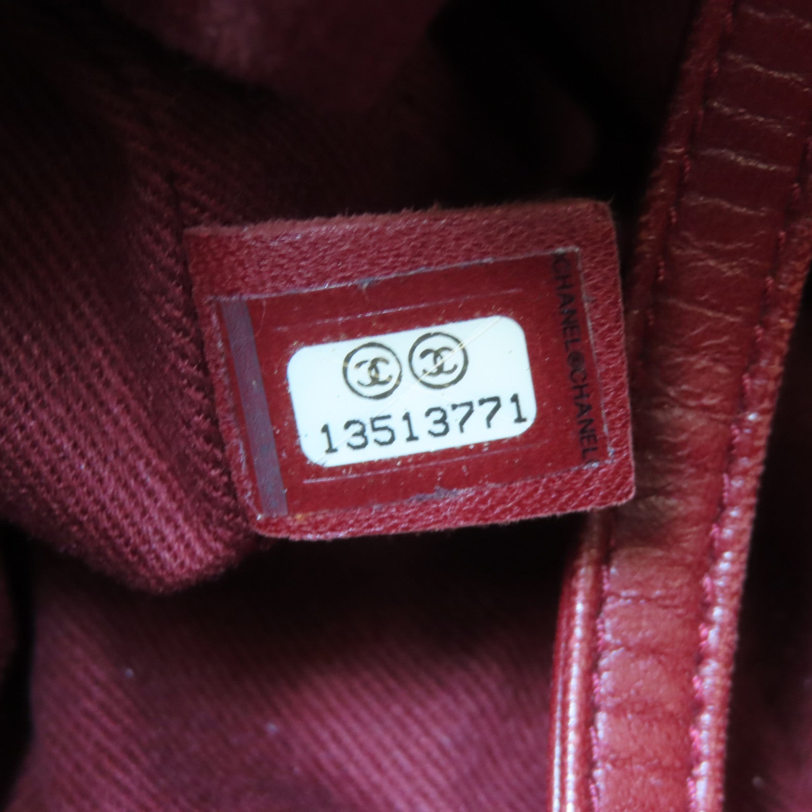 CHANEL 菱格牛皮皮革Shoulder Bag銀扣肩背袋黑色